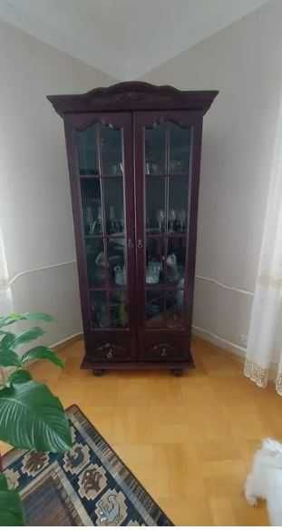 Witryna/ szafa mahoń drewniana