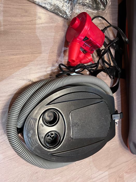 Моторний човен Kolibri KM 300