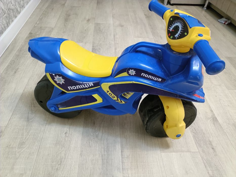 Практикскы  новые     Мотоцикл толокар толкаться ножками для ребенка