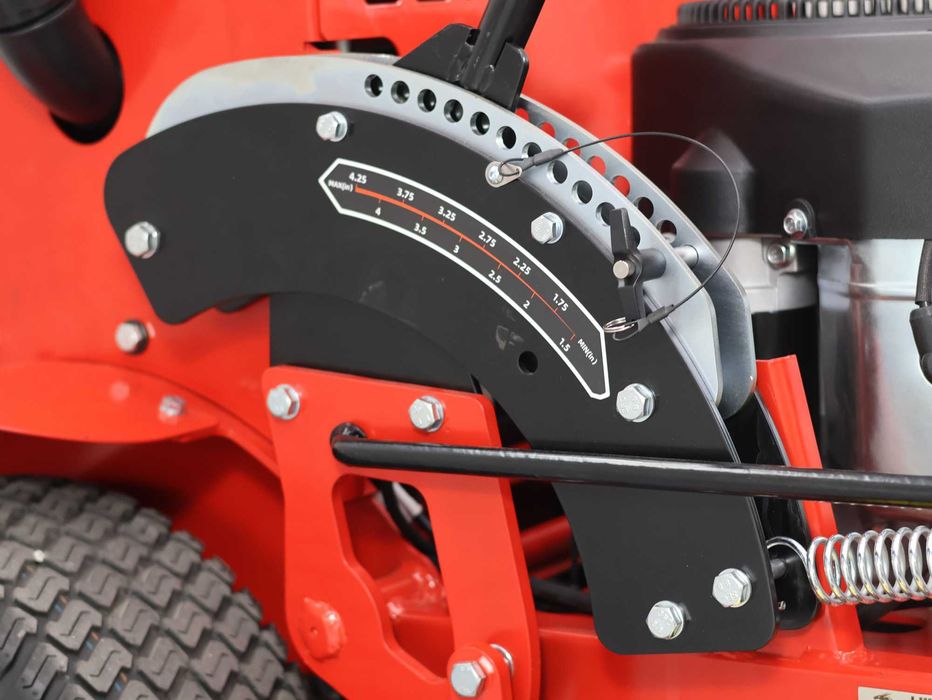 NOWA Kosiarka stojąca Stand on LEZARD S127 Loncin 24KM 127cm zero turn