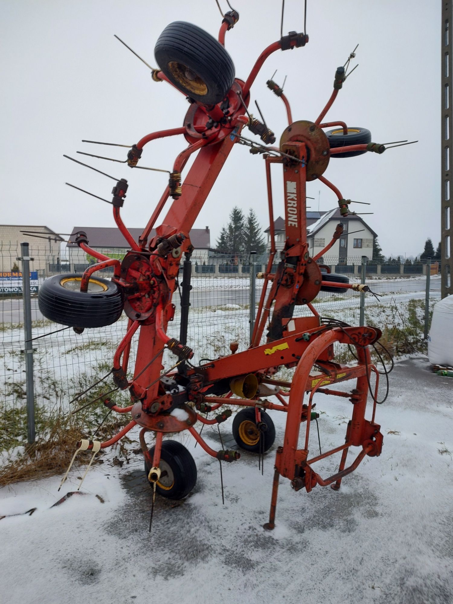 Przewracarka przetrząsarka Krone 6,4m