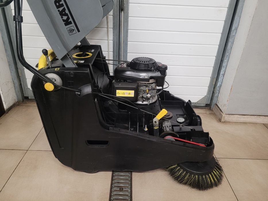 Zamiatarka Spalinowa Karcher KM 75/40 W P * 2013 rok * Silnik Honda