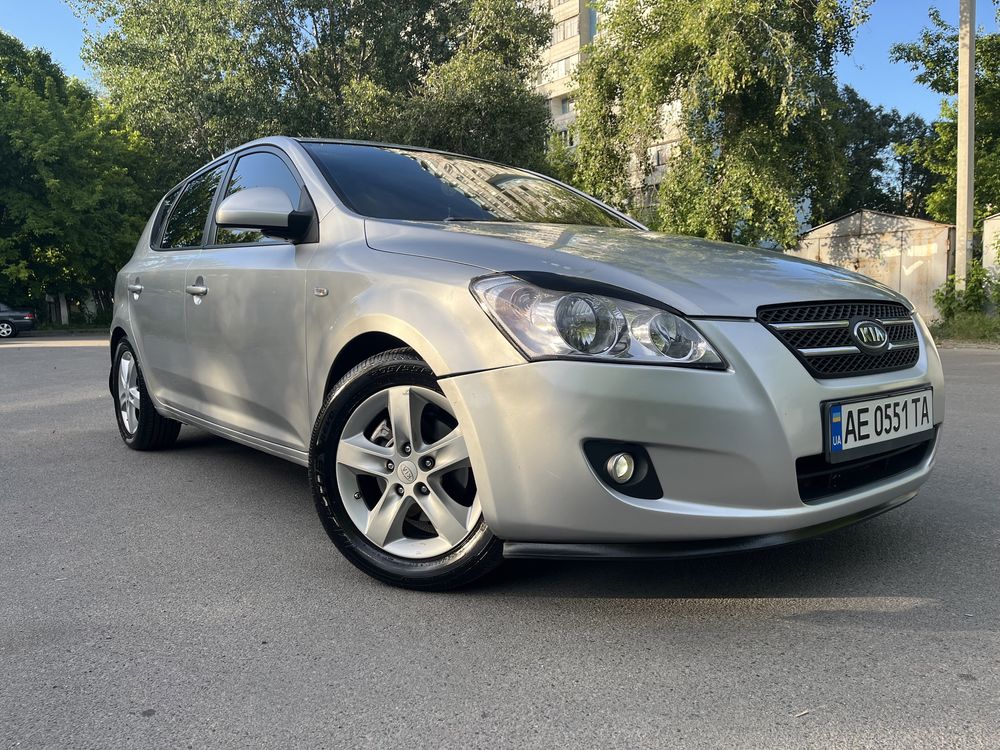 Продам kia ceed