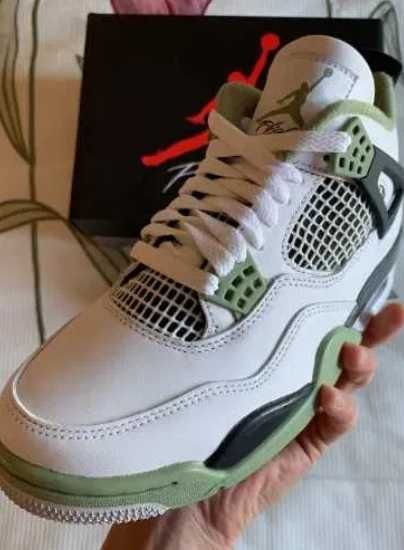 Jordan 4 Retro Seafoam R.42