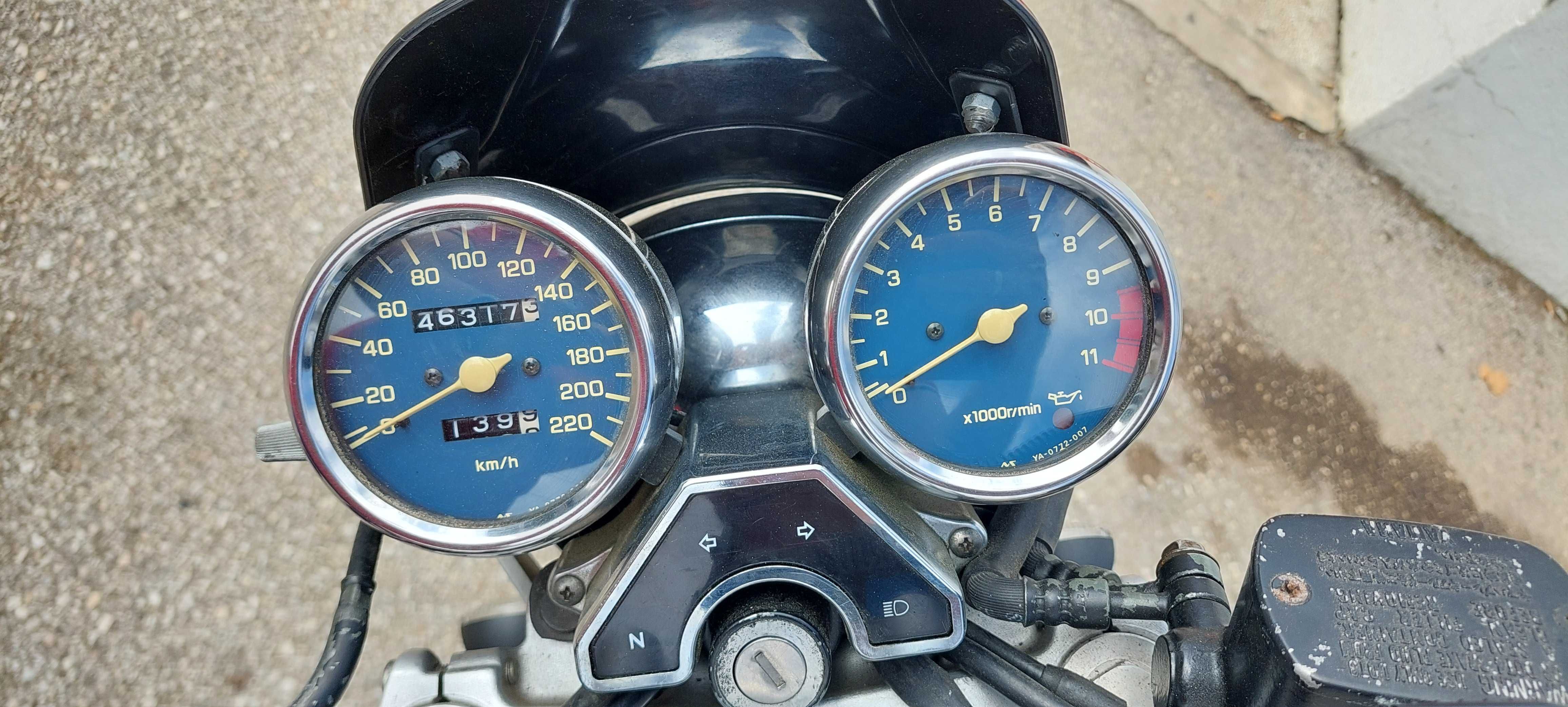 Vendo Yamaha XJ600N