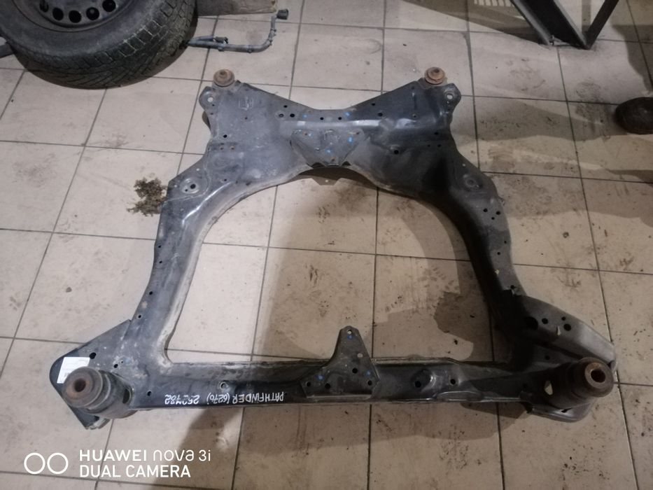 Подрамник ниссан патфайндер r52