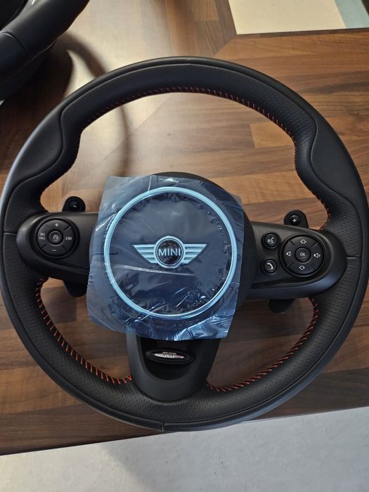 Kierownica mini cooper works seria f piekna, nowa.