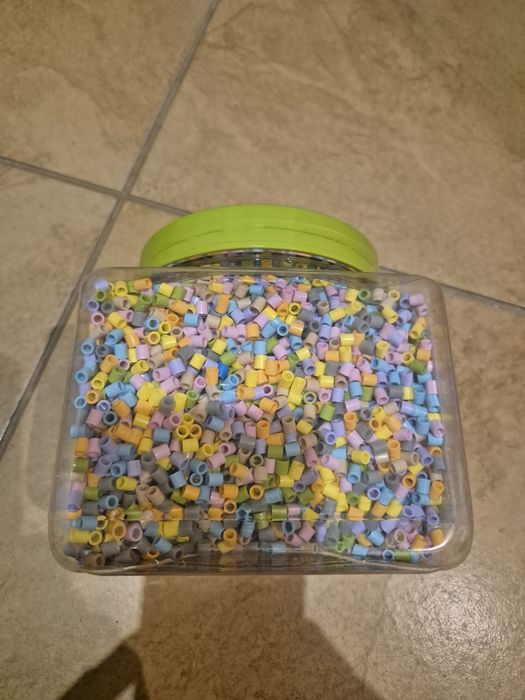 Koraliki PYSSLA Ikea wielokolorowe