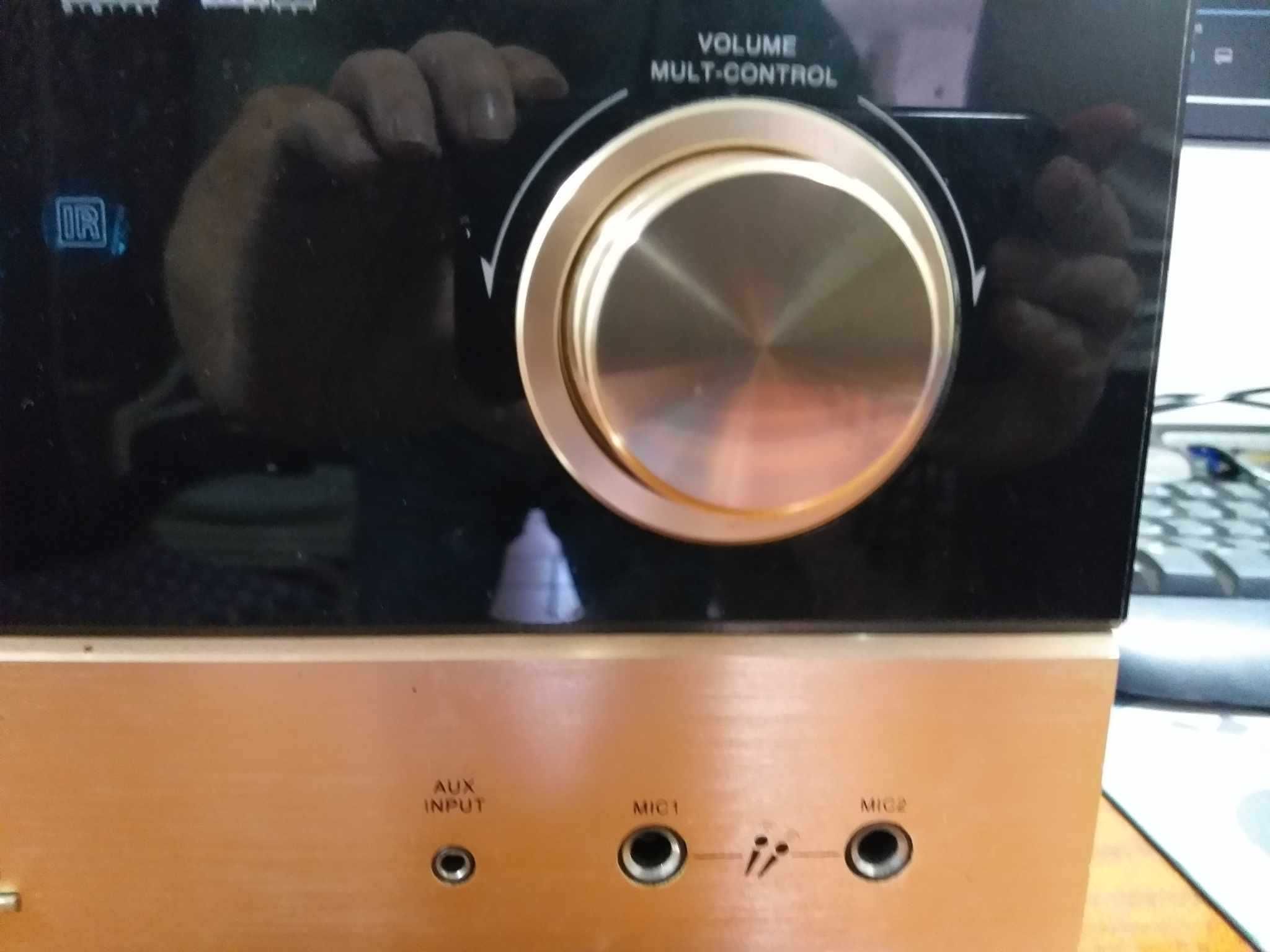 Amplificador 7.1 "Auna" Excelente estado!