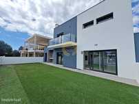 Moradia T4 na lagoa de albufeira