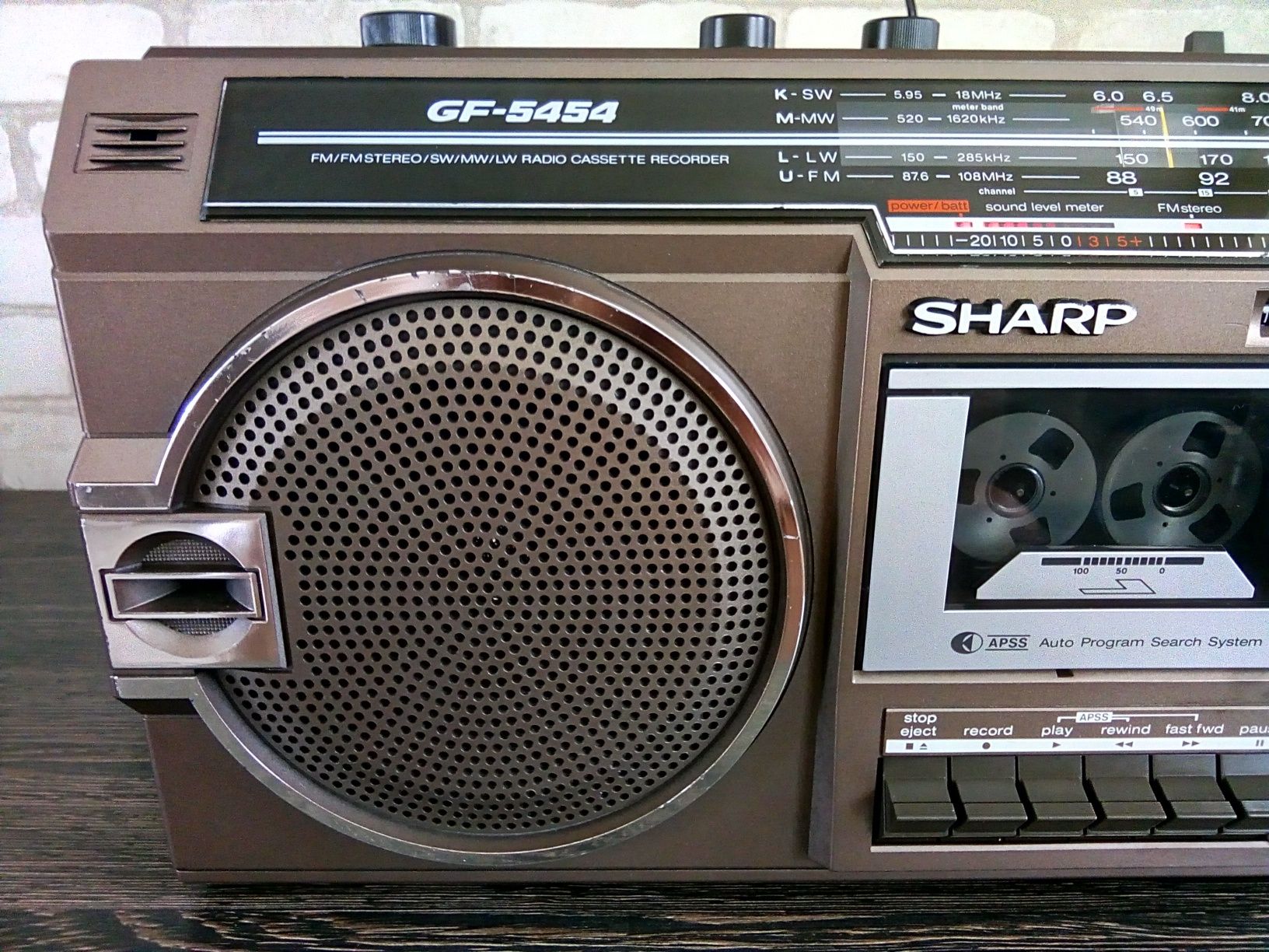 SHARP GF-5454 HB Stereo Radio Tape Recorder 1983