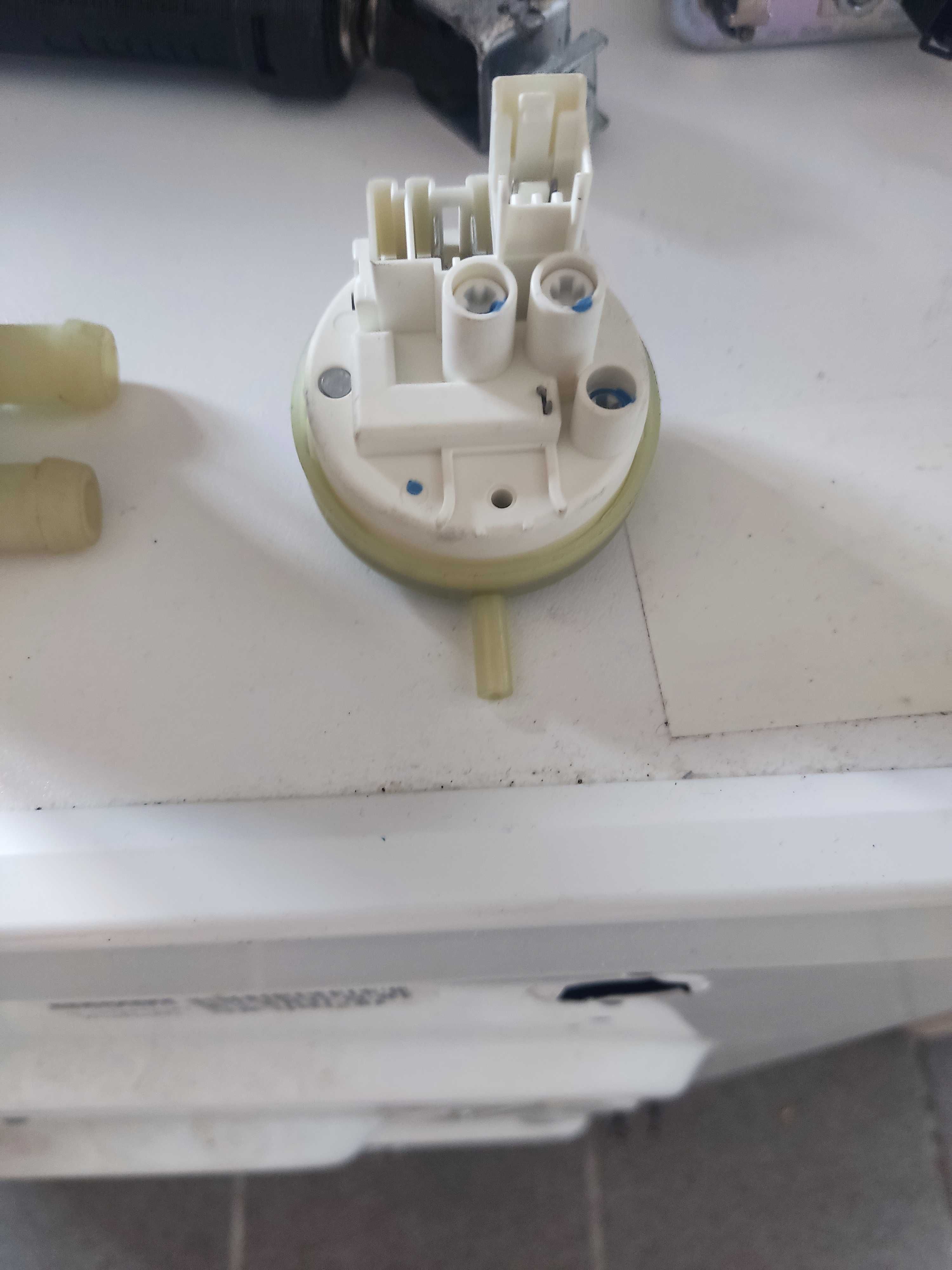 Peças para máquina lavar roupa Whirlpool AWOC7200 6Sense