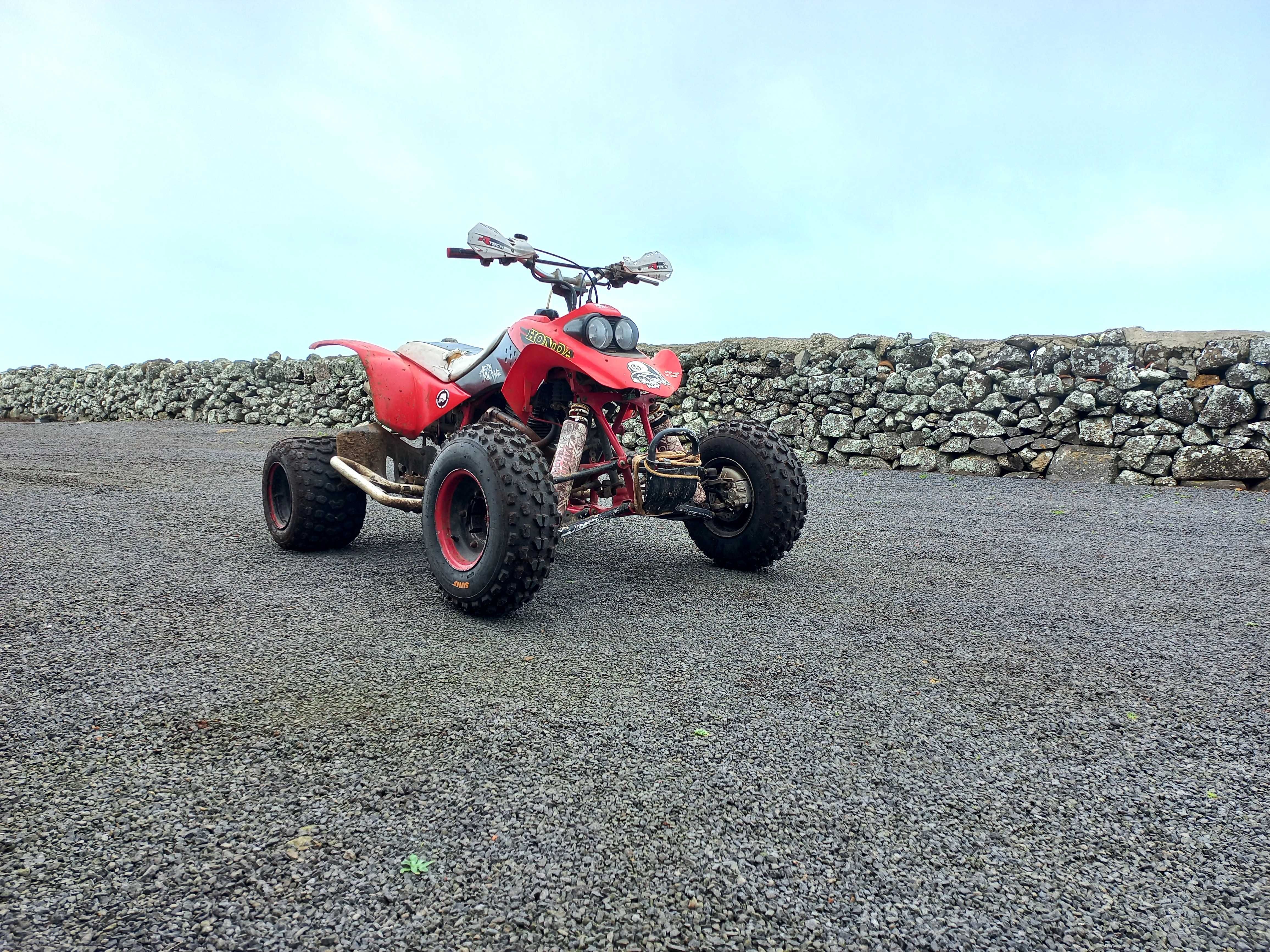 Moto 4  -  Honda ex 400