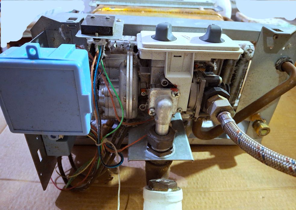 Piec TERMAQ ELECTRONIC GE-19-02 gazowy przepływowy - sprawny