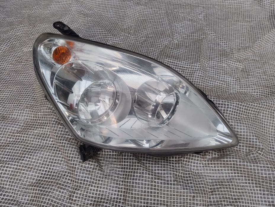 Opel Zafira b Lift 08-15 reflektor lampa Europa Tyc wysyłka OLX