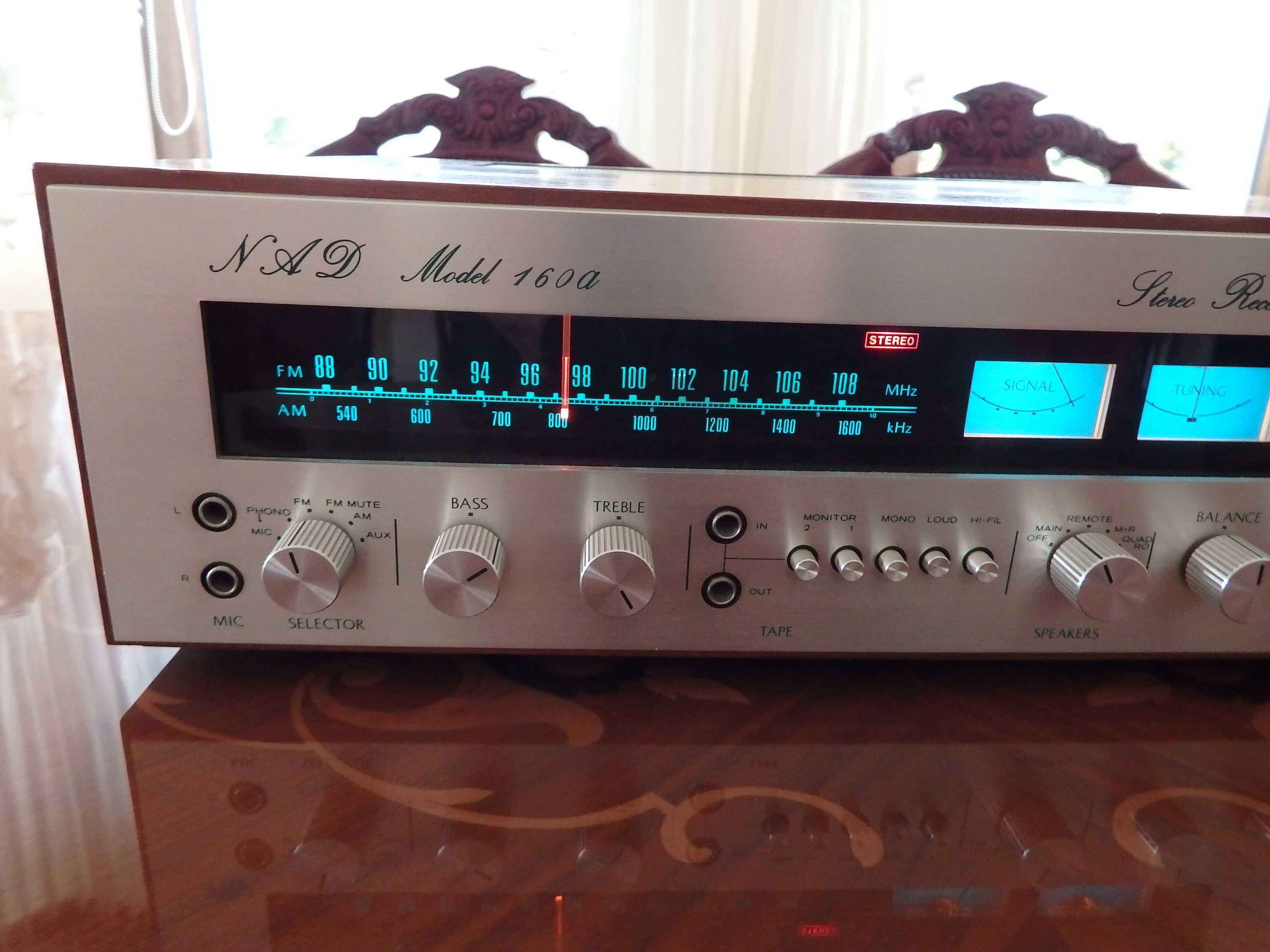 Amplituner NAD 160a