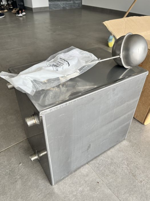 Vaso de expansão aberto Tervax 35L + Torneira e Boia Inox