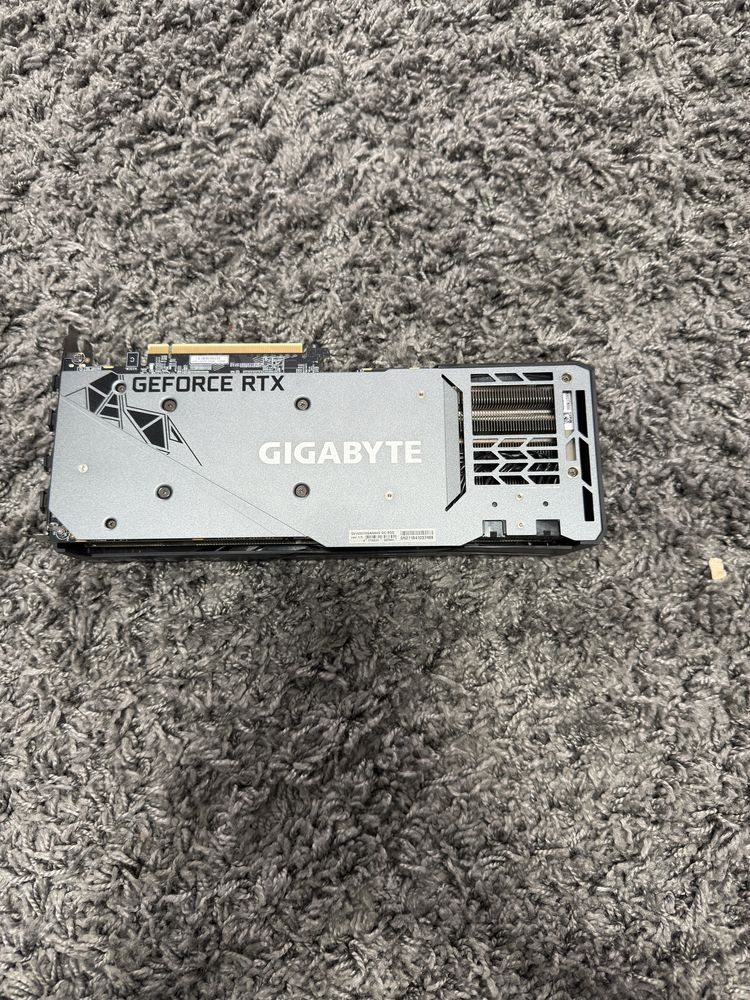 Gidabyte RTX 3070 8gb без LHR