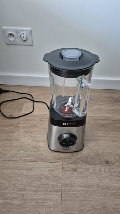 Blender kielichowy Phillips problend 6 1400W HR3652