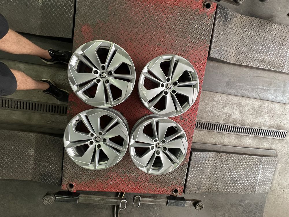 Felgi 18 Skoda 5x112 Octavia Superb Kodiaq i inne