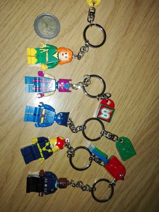 Porta-chaves tipo Lego Super Heróis - ver outras fotos (novo)