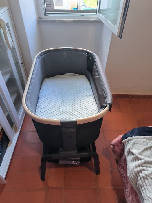 Berço Maxi-Cosi Iora