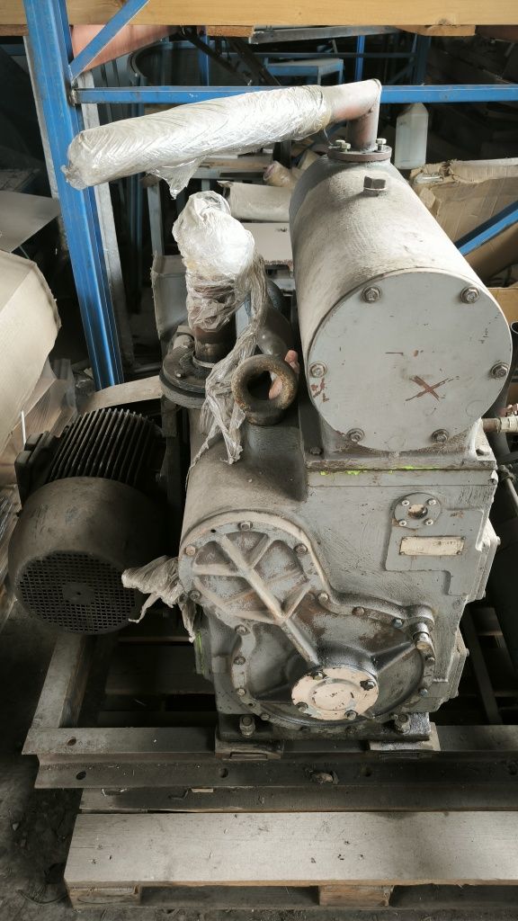 Продается метализатор УВМ -15 у не рабочая