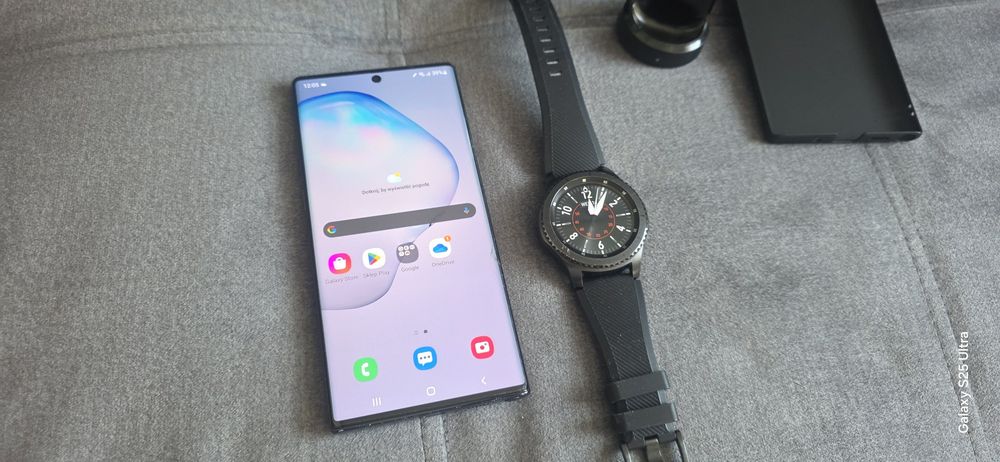 Samsung NOTE 10 PLUS 12Gb/256Gb  + Smartwatch Samsung GEAR S3 FRONTIER