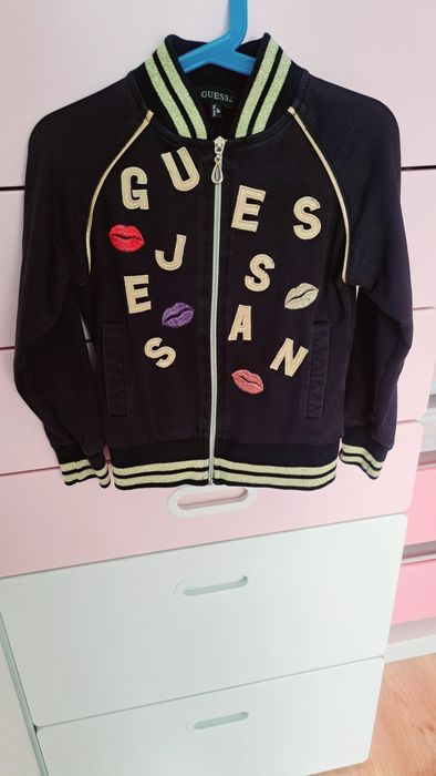 Bluzka bluza kurtka bomberka guess