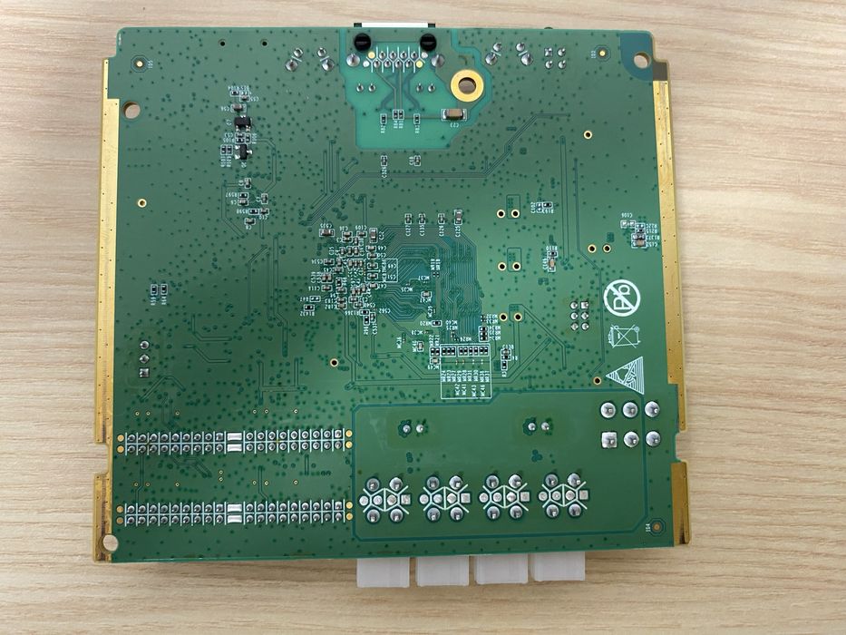 Контрольная плата antminer L9