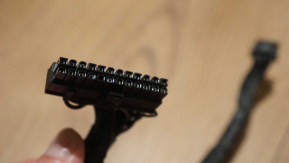 Zasilacz MSI MAG A750BN 750W 80 Plus Bronze PCIe5.0