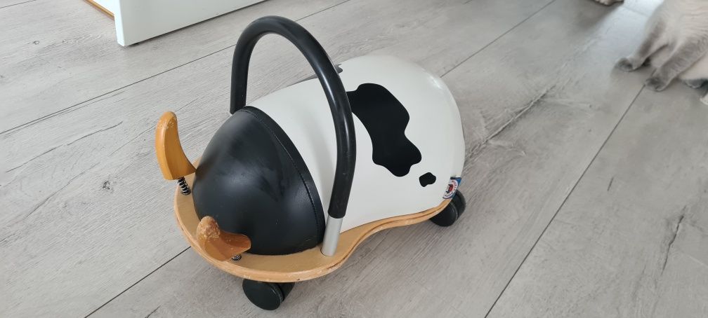 Jeździk wheely bug