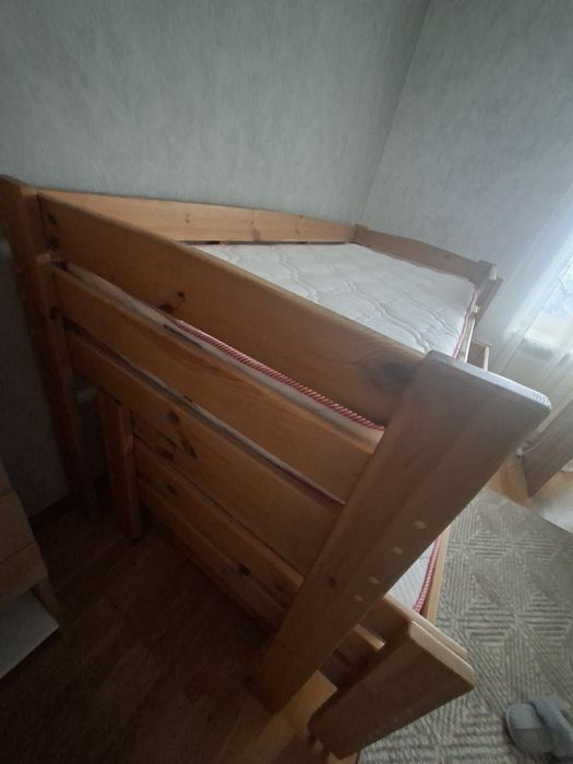 Ліжко трансформер