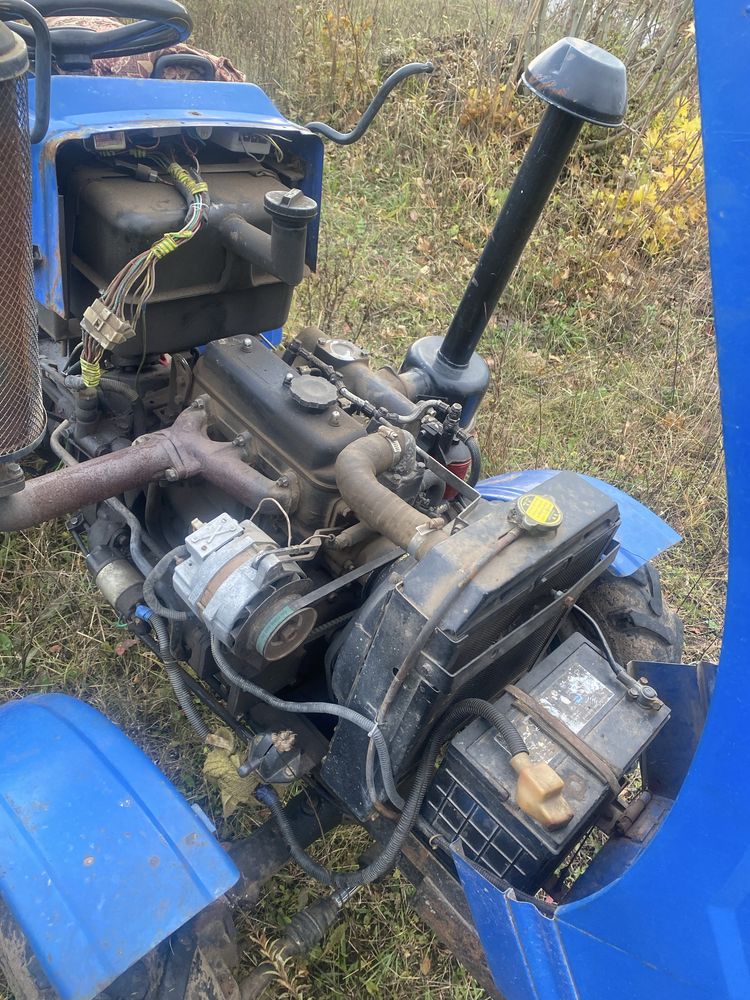 Продам трактор в хорошому стані DW 224