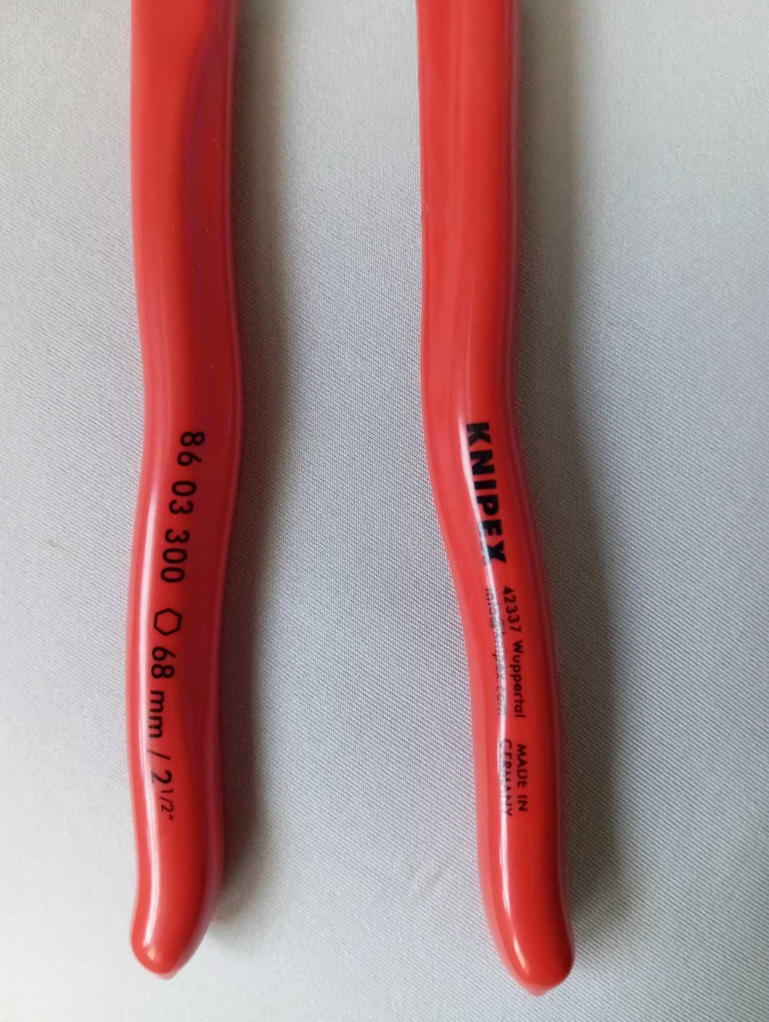 Knipex 86  03  300
Szczypce i klucz w jednym narzędziu