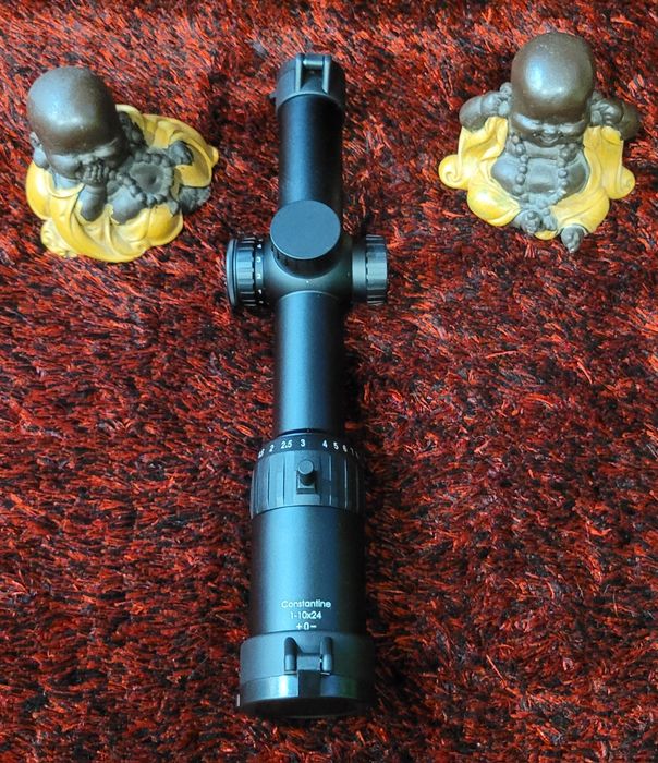 Mira  profissional para caça.  CONSTANTINE  1-10×24. Nova 350euros