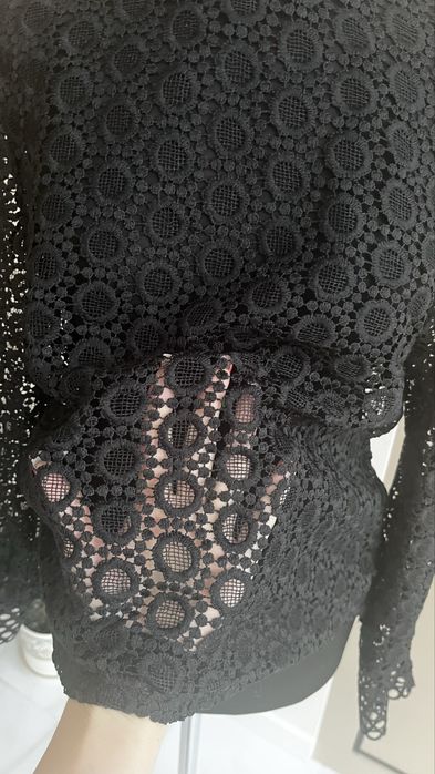 Мереживна  блуза