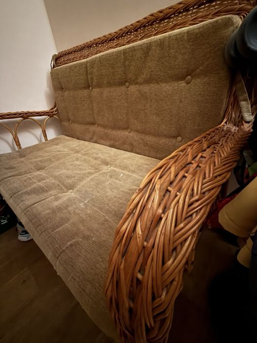 Продам тахту плетену