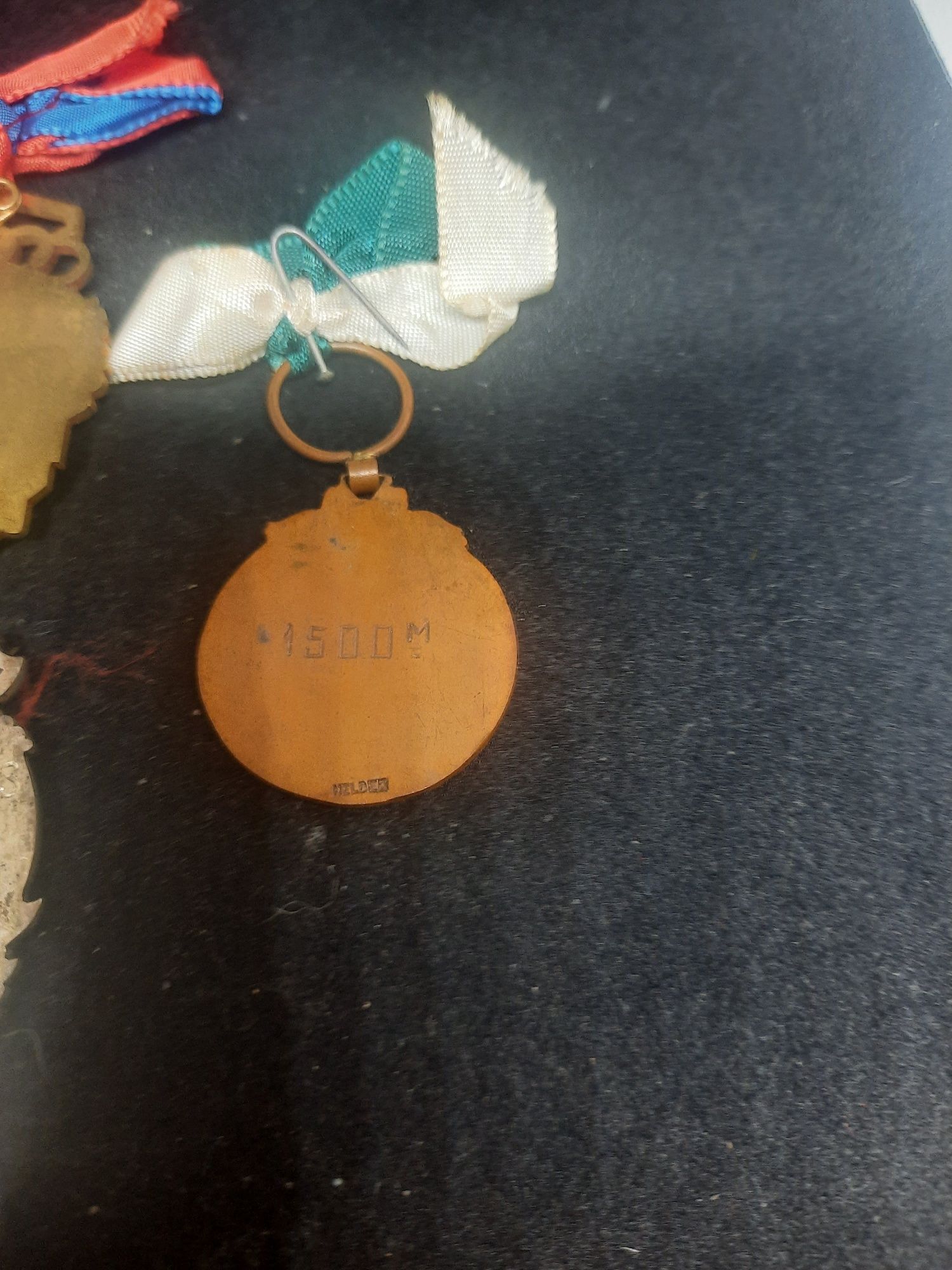 lote de medalhas condecorações 1938/1939/1945