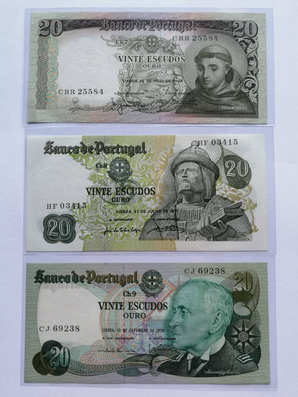 Notas dos escudos