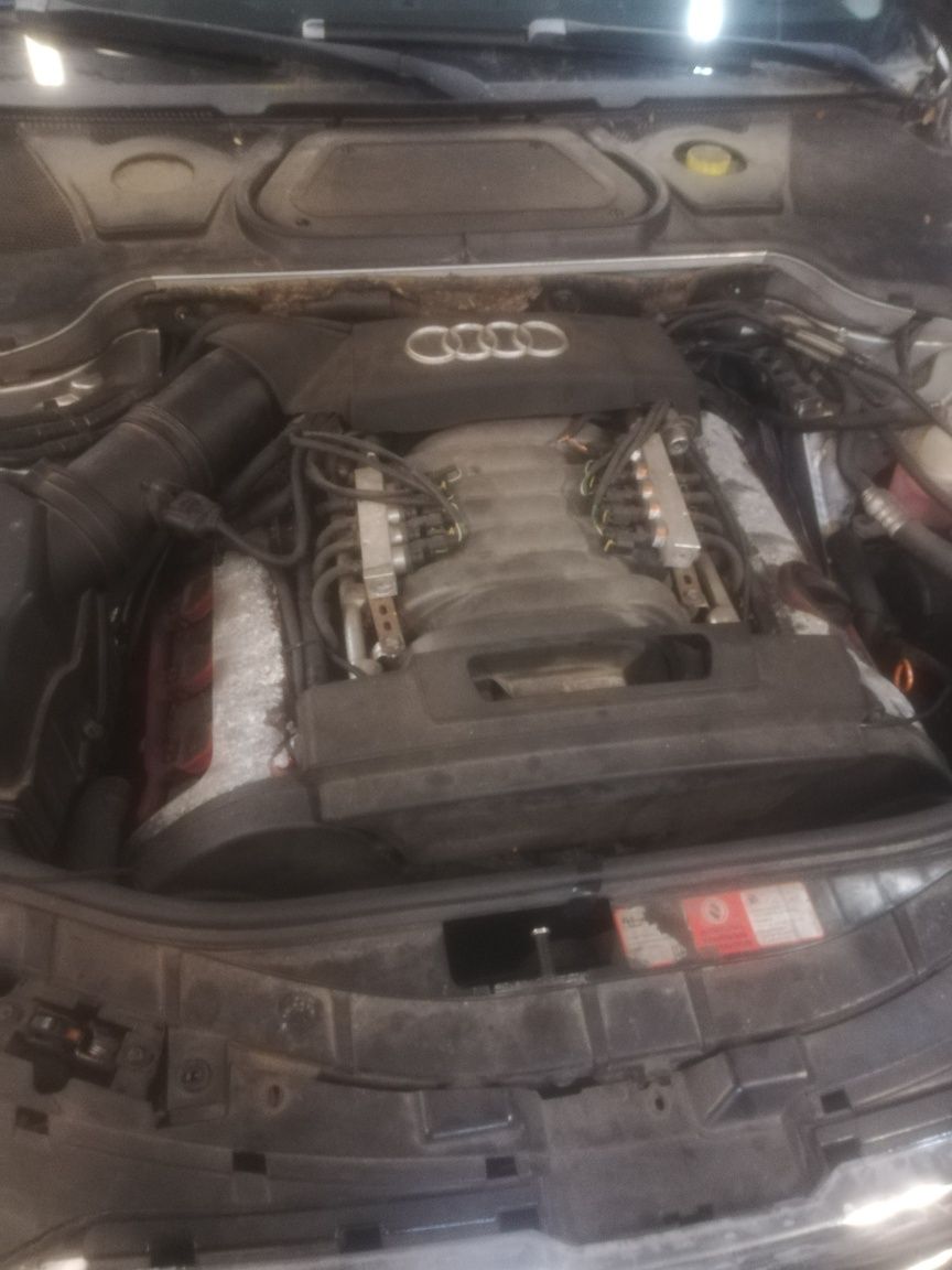 Silnik Audi A 8 d 3 3.7 v8