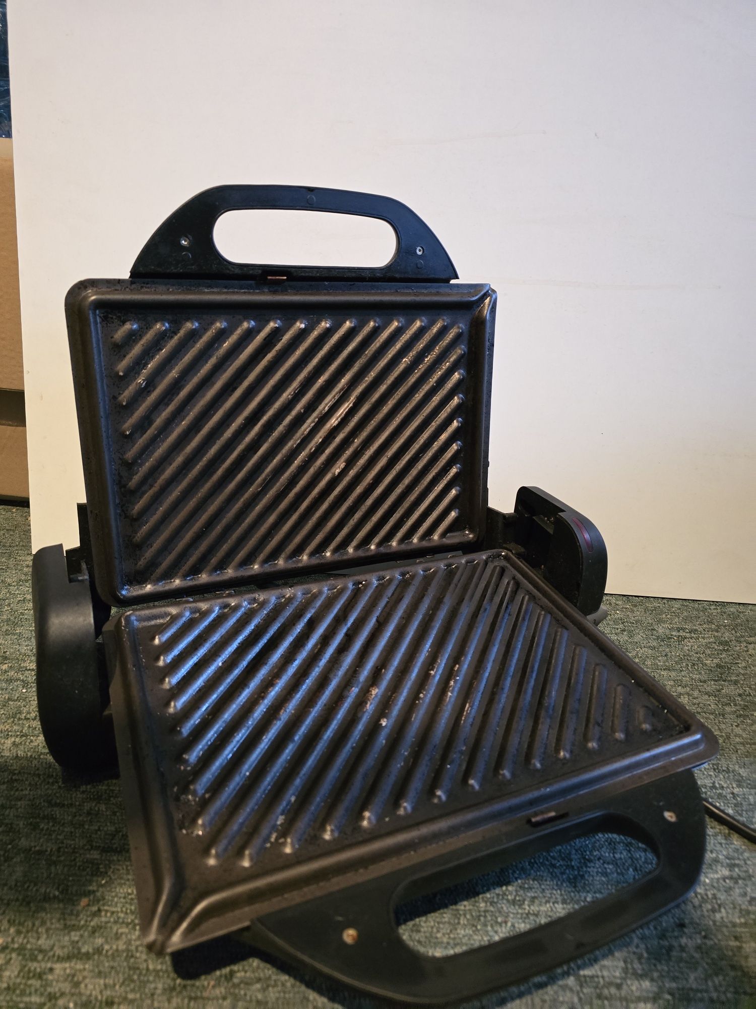 Grill elektryczny Philips - w pełni sprawny!