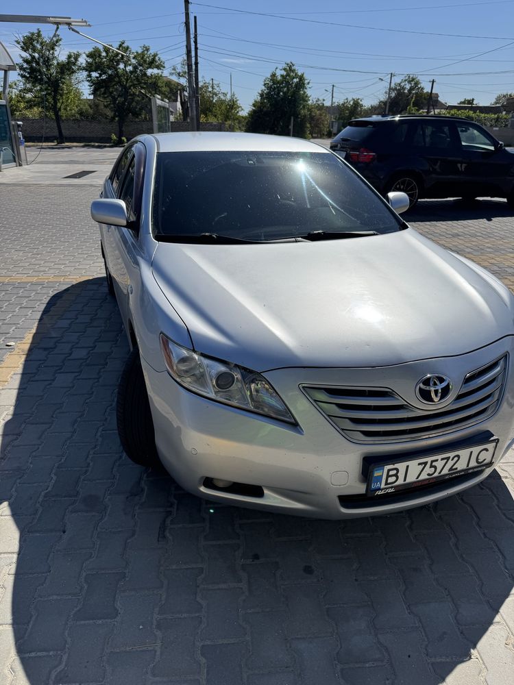 Продам toyota camry 40 2.4 газ/бензин