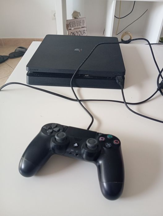 Vendo PlayStation 4