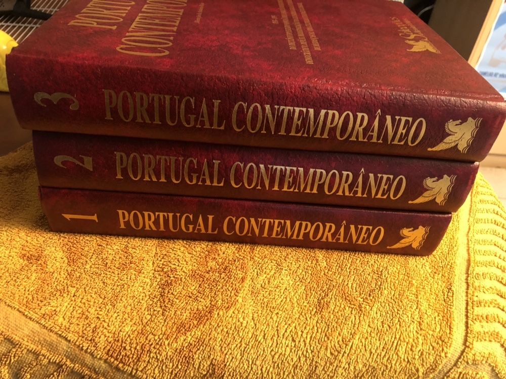 Lote de livros variados NOVOS