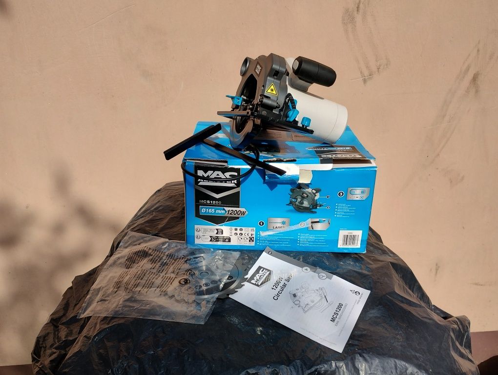Pilarka tarczowa MacAlister 1200W