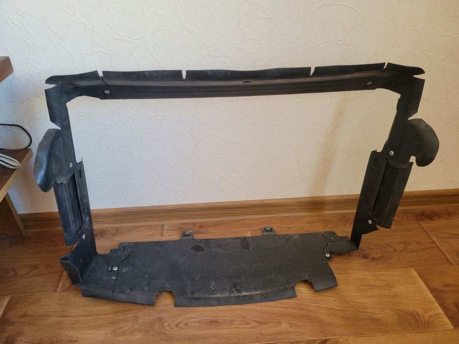 Jeep renegade 2.4 дифузор, повітряний дифлектор