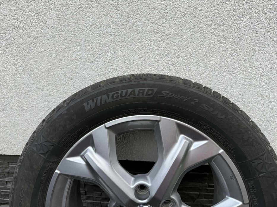 Komplet orginalnych felg do Hondy z oponami zimowymi 17