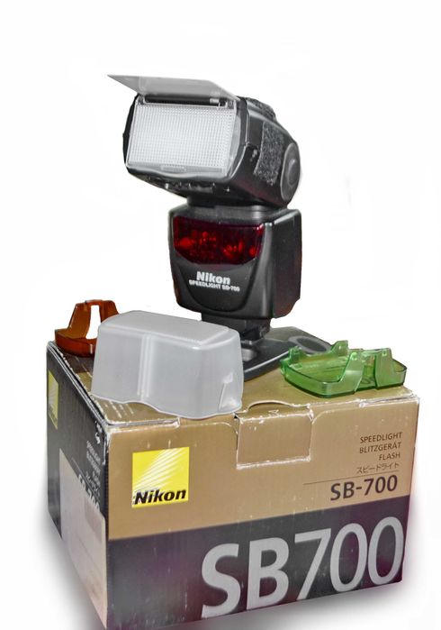 Фотоспалах NIKON SB-700