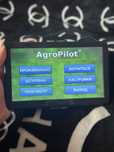 Навігація AgroPilot — система паралельного водіння